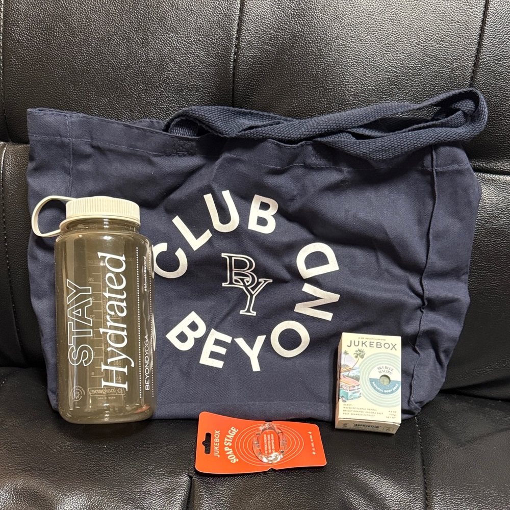 Beyond Yoga Club Beyond Navy Tote Bag, Grey Nalgene Water Bottle & Soap Bundle